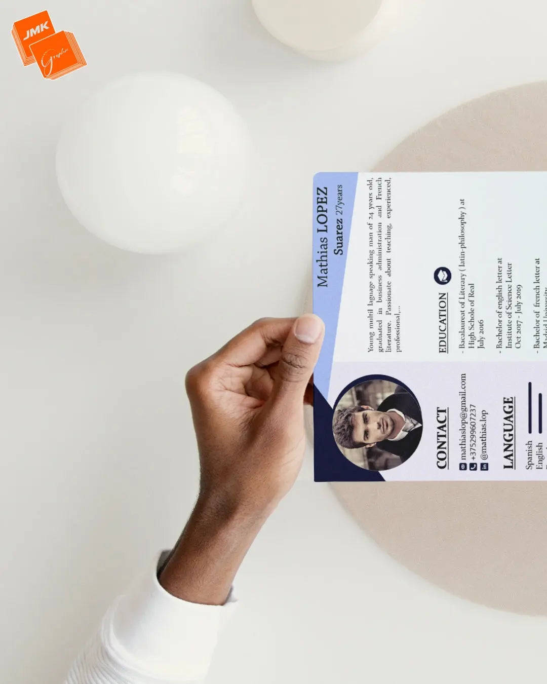 Get a Professional  CV, design online adapte to everyone with JMK GRAPHIC    Proffesional